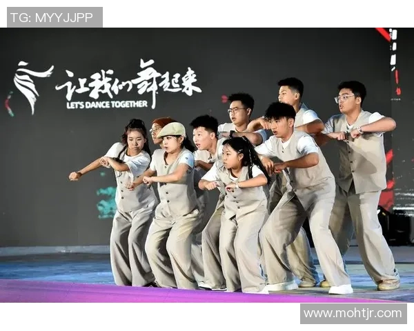 重庆街舞队个人能力引发热议舞者实力与团队协作的争论